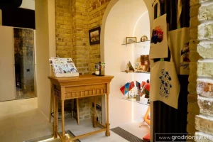 В центре Гродно появился еще один магазин с сувенирами - довольно необычными В центре Гродно появился еще один магазин с сувенирами - довольно необычными