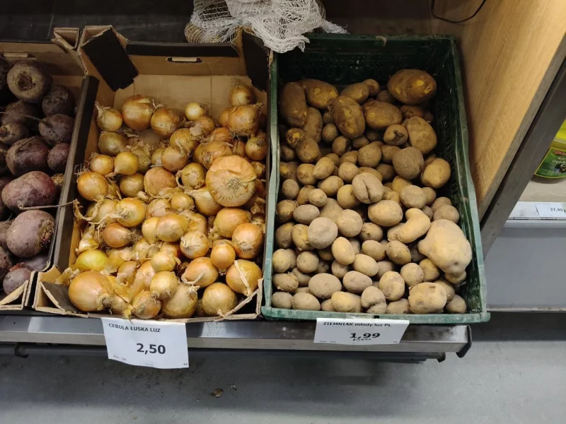 Цены овощей на рынке в Польше. Фото: Hrodna.life