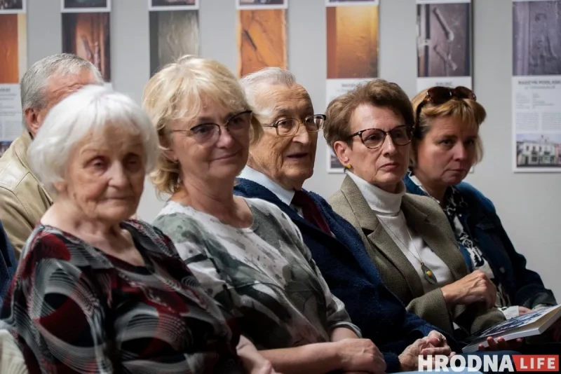 Руслан Кулевич выпускает третью книгу воспоминаний о межвоенном Гродно. Вот как ее получить гродненцам 