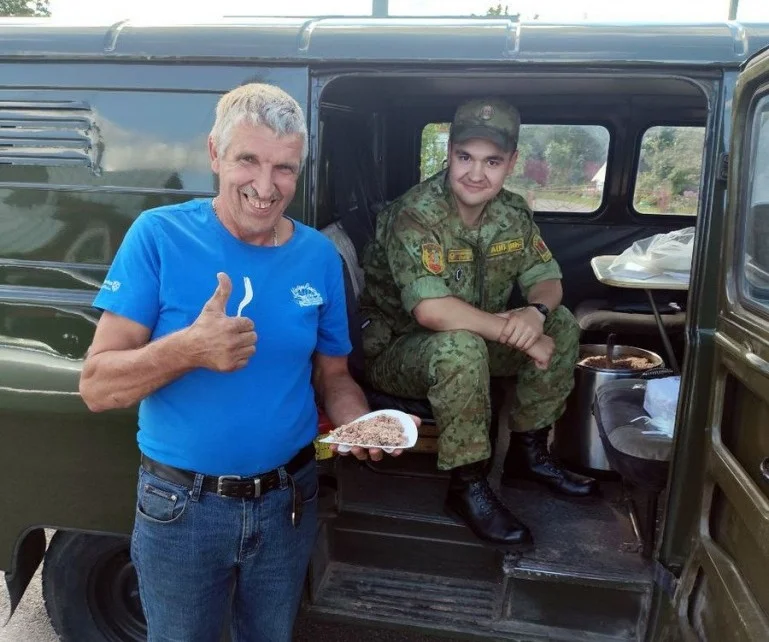 Биотуалеты, бесплатная каша и ГАИ. Что происходит на границе с Литвой, где застряли сотни машин