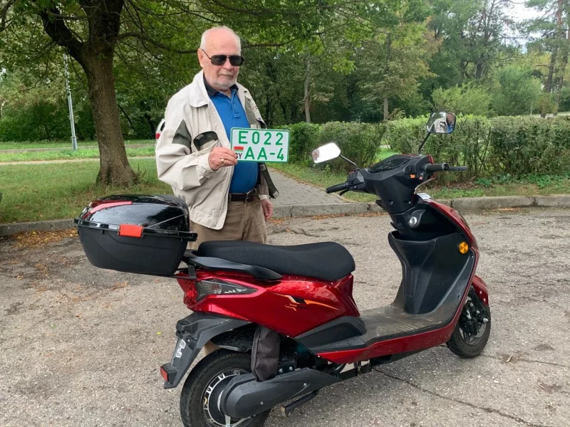 В Гродно впервые зарегистрировали мопед в ГАИ В Гродно впервые зарегистрировали мопед в ГАИ