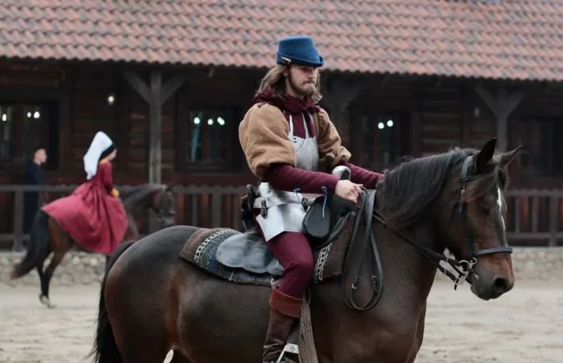 “Такой случай – один на миллион”. Руководитель конного клуба прокомментировал гибель лошади на выступлении в Лиде  