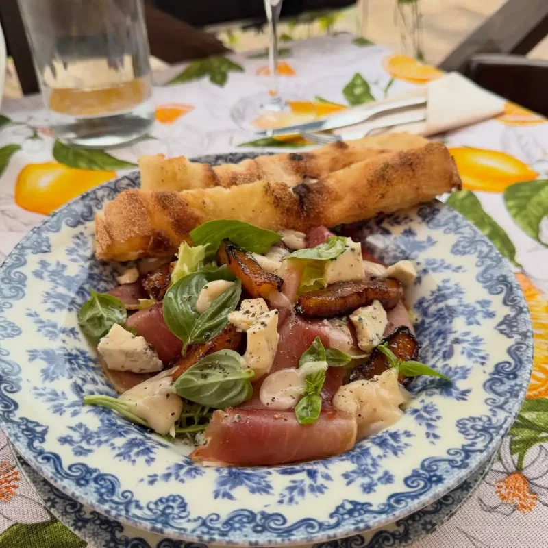 Белые грибы и фондю из швейцарского сыра. Гродненские заведения обновили меню к осени 