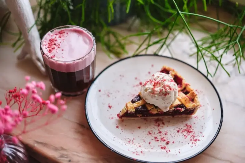 Десерт-мишка и кофе с тапиокой. Появились первые сеты к Gastrofest.Кофе в Гродно 