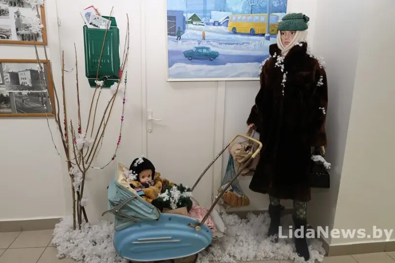 Лидский музей превратили в советскую квартиру — показывают, как лидчане отмечали Новый год в 60-е годы