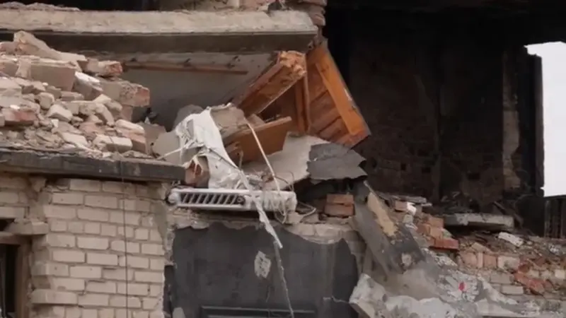 “40 километров кататься туда-сюда?”. Пострадавшим от взрыва дома под Гродно предложили арендное жилье в Обухово