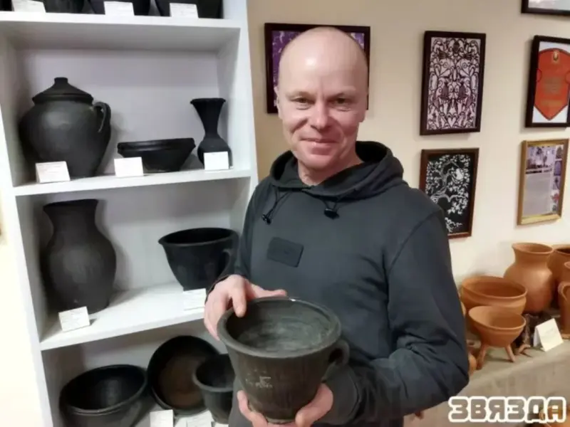 Процесс занимает несколько суток. На Гродненщине возрождают старинное гончарное ремесло