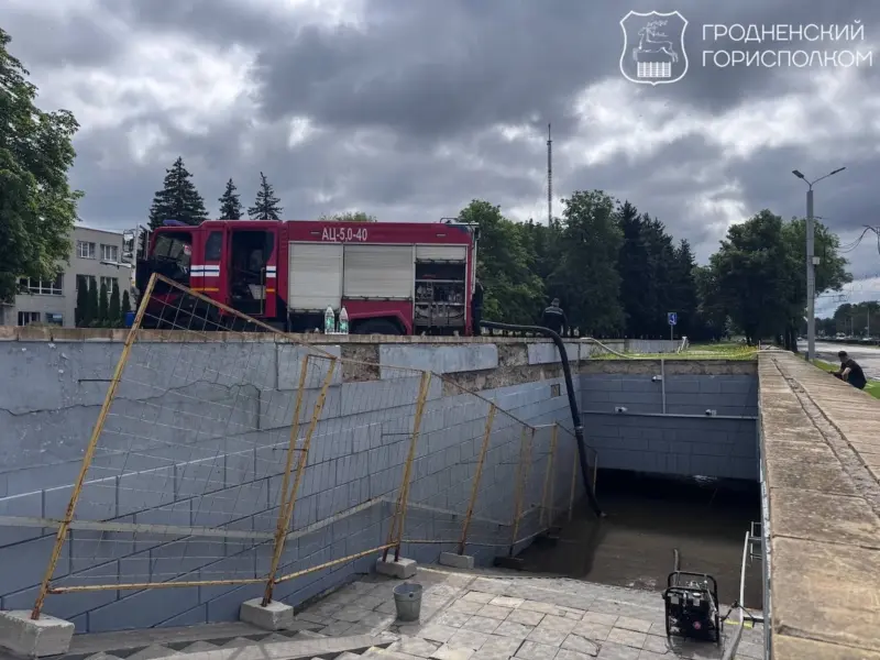 «Гродно поплыл». Получасовой ливень стал причиной самого большого за последние годы потопа в городе 