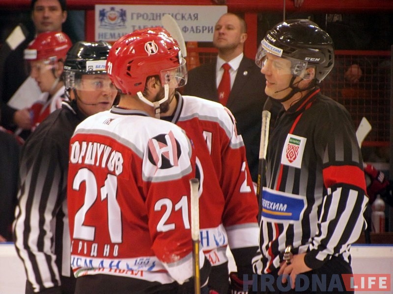 Фінал Кубка Салея: "Нёман" і "Юнацтва" паказалі ў Гродне захапляльны трылер Фінал Кубка Салея: "Нёман" і "Юнацтва" паказалі ў Гродне захапляльны трылер