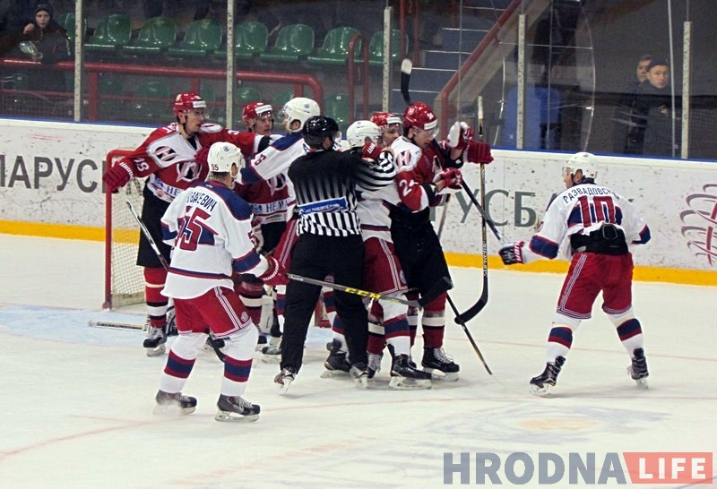 Фінал Кубка Салея: "Нёман" і "Юнацтва" паказалі ў Гродне захапляльны трылер Фінал Кубка Салея: "Нёман" і "Юнацтва" паказалі ў Гродне захапляльны трылер