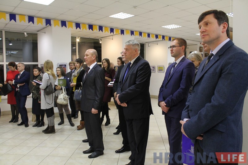 Беларуска-шведская выстава экалагічнай карыкатуры адкрылася ў Гродне Беларуска-шведская выстава экалагічнай карыкатуры адкрылася ў Гродне