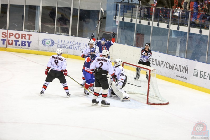 Хакеісты "Нёмана" працягваюць пераможную серыю. На гэты раз абыграны "Металург" Хакеісты "Нёмана" працягваюць пераможную серыю. На гэты раз абыграны "Металург"