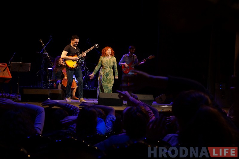 “1000 і 1”. S°unduk cпяваў у Гродне ў падтрымку дзяцей з аўтызмам “1000 і 1”. S°unduk cпяваў у Гродне ў падтрымку дзяцей з аўтызмам