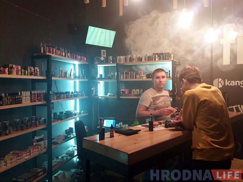 У Гродне з'явіўся першы вэйп-бар - месца дзе можна "парыцца" У Гродне з'явіўся першы вэйп-бар - месца дзе можна "парыцца"
