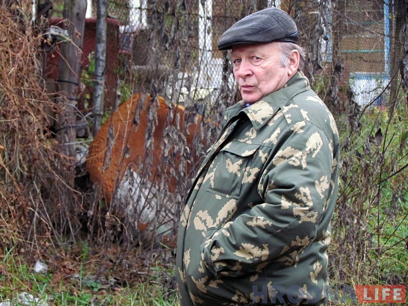 "Сядзяць і плачуць". Як пенсіянеры на Фолюшы рыхтуюцца да зносу нелегальных агародаў "Сядзяць і плачуць". Як пенсіянеры на Фолюшы рыхтуюцца да зносу нелегальных агародаў