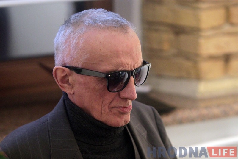 Алесь Чобат