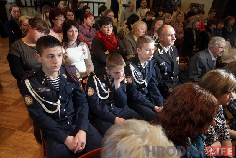 Расійскі ордэн Мужнасці перадалі ў гродзенскі музей Расійскі ордэн Мужнасці перадалі ў гродзенскі музей