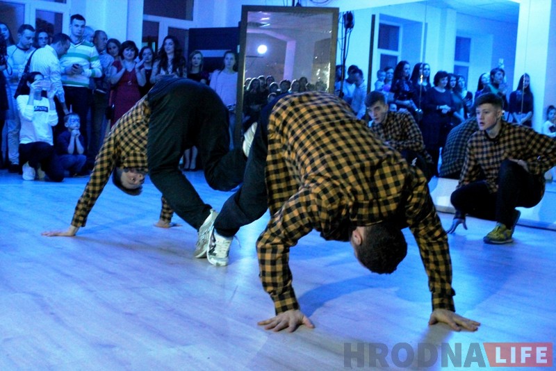 Ад школы фітнесу і танца да курса робататэхнікі. У Гродне адкрылася арт-пляцоўка “Пятніца” Ад школы фітнесу і танца да курса робататэхнікі. У Гродне адкрылася арт-пляцоўка “Пятніца”