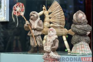 “Самая навагодняя выстаўка” адчынілася ў сенатарскай зале Новага замка