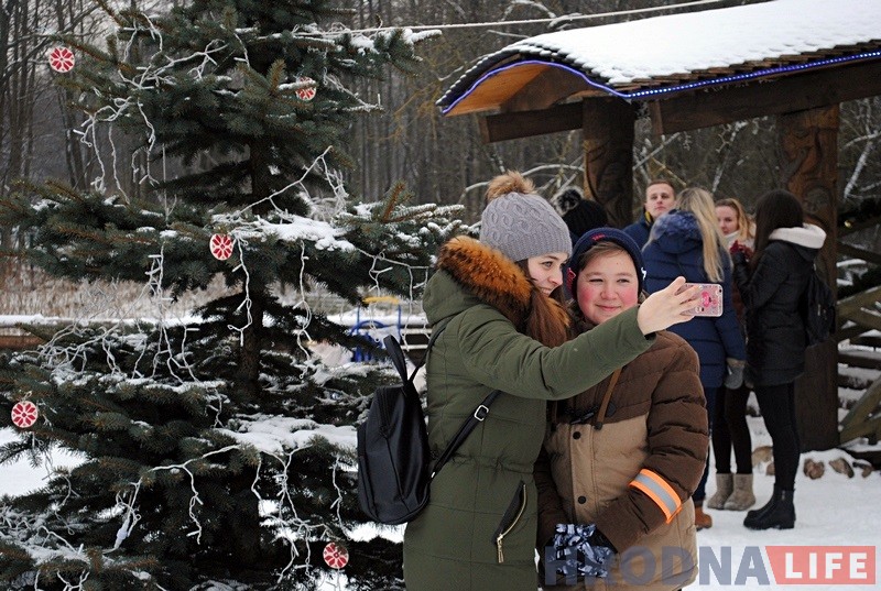 Скейт, самакат, канькі і не толькі. Дабрачыннае таварыства выканала жаданні гродзенскіх дзяцей Скейт, самакат, канькі і не толькі. Дабрачыннае таварыства выканала жаданні гродзенскіх дзяцей