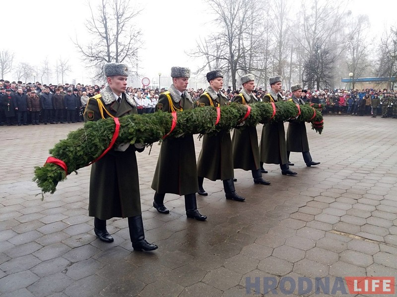 Памяць воінаў-інтэрнацыяналістаў ушанавалі на мітынгу ў Гродне Памяць воінаў-інтэрнацыяналістаў ушанавалі на мітынгу ў Гродне