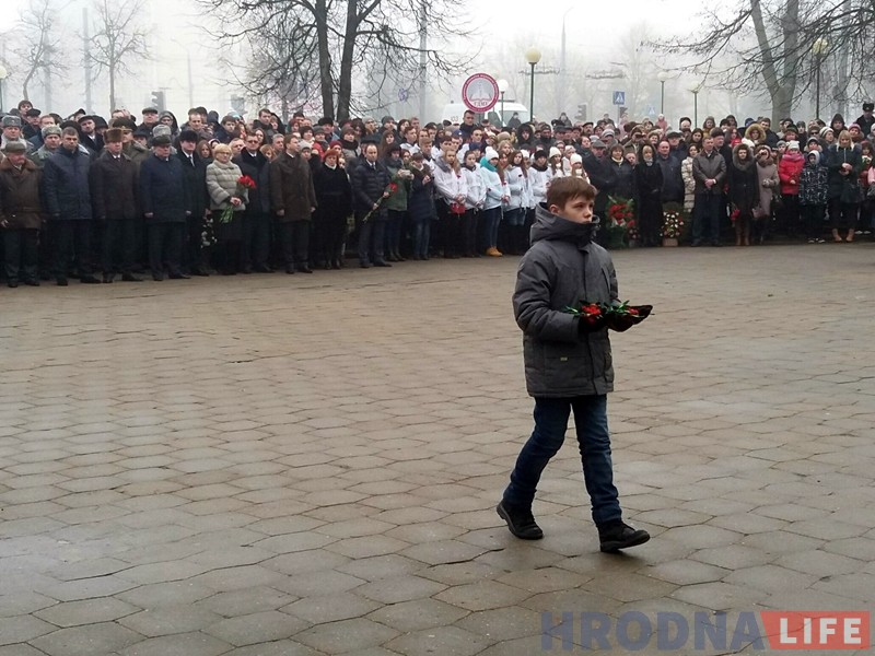 Памяць воінаў-інтэрнацыяналістаў ушанавалі на мітынгу ў Гродне Памяць воінаў-інтэрнацыяналістаў ушанавалі на мітынгу ў Гродне