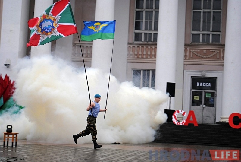 23 лютага наступіла на Савецкай плошчы на пяць дзён раней 23 лютага наступіла на Савецкай плошчы на пяць дзён раней