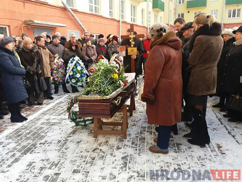 Гродна развітваецца з краязнаўцам Віктарам Саяпіным Гродна развітваецца з краязнаўцам Віктарам Саяпіным