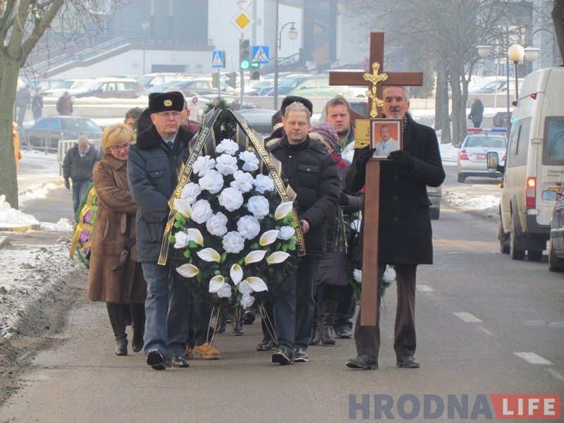 Гродна развітваецца з краязнаўцам Віктарам Саяпіным Гродна развітваецца з краязнаўцам Віктарам Саяпіным