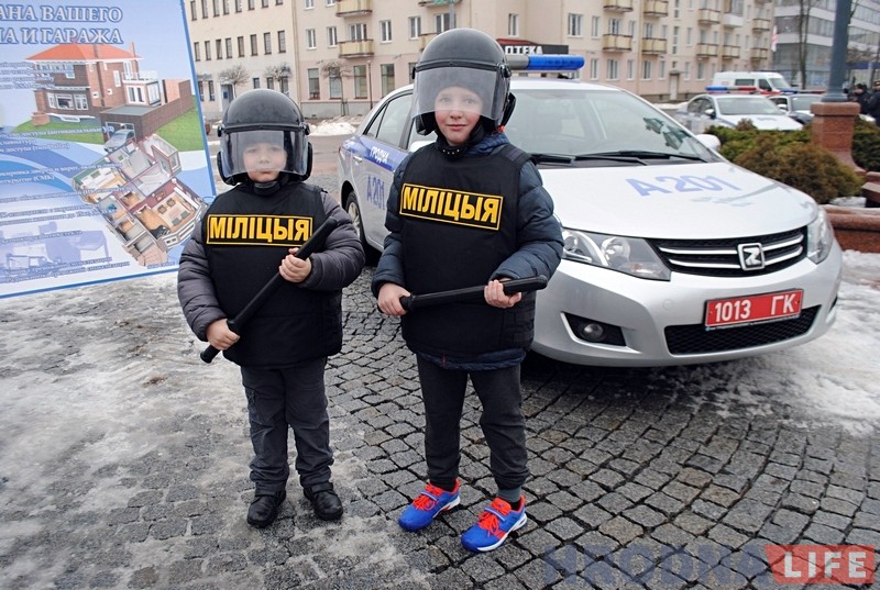 23 лютага наступіла на Савецкай плошчы на пяць дзён раней 23 лютага наступіла на Савецкай плошчы на пяць дзён раней