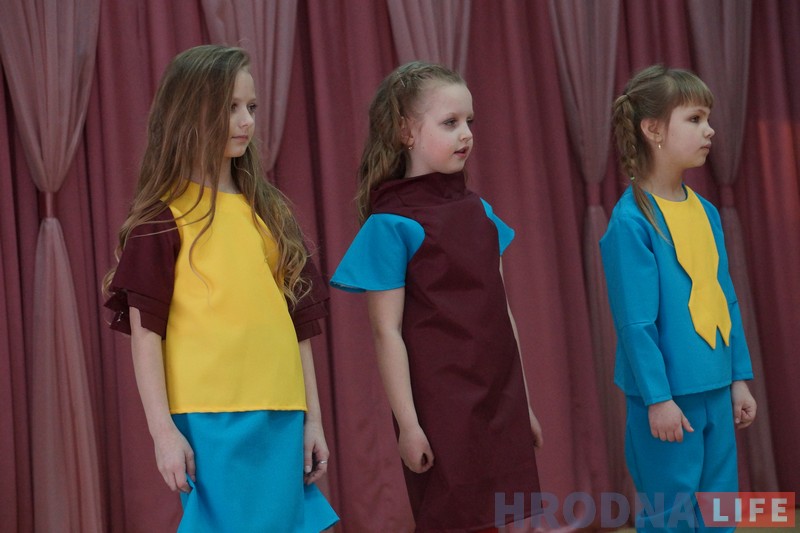 Конкурсны паказ “Мельницы моды - 2017” прайшоў у Гродне Конкурсны паказ “Мельницы моды - 2017” прайшоў у Гродне