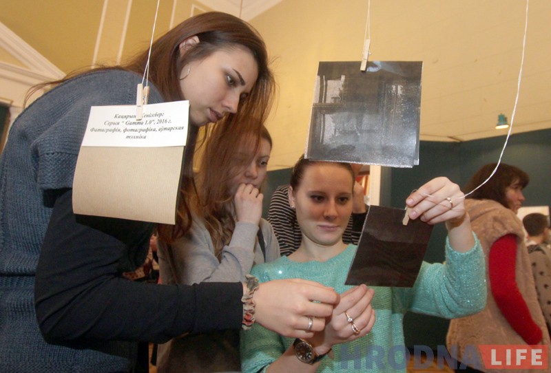 Сучаснае мастацтва прадставілі ў Новым Замку Сучаснае мастацтва прадставілі ў Новым Замку