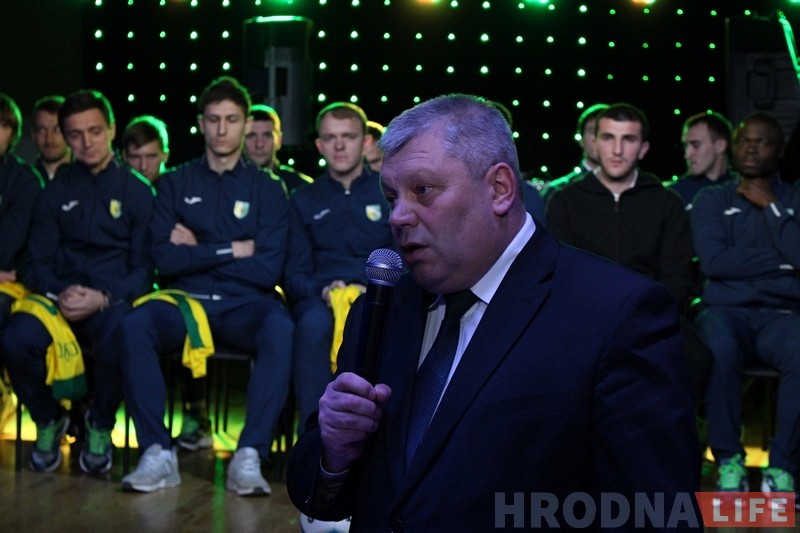 "Нёман" сустрэўся з заўзятарамі і прэзентаваў форму новага сезона "Нёман" сустрэўся з заўзятарамі і прэзентаваў форму новага сезона