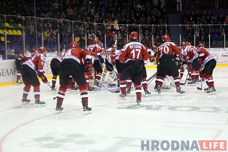 "Нёман" трэці раз абыграў "Юнацтва" ў фінальнай серыi і зараз знаходзіцца за крок да чэмпіёнства "Нёман" трэці раз абыграў "Юнацтва" ў фінальнай серыi і зараз знаходзіцца за крок да чэмпіёнства