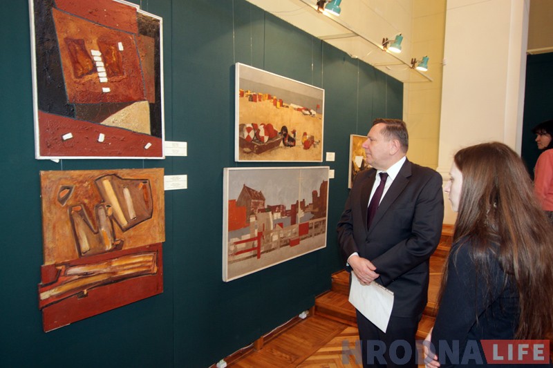 Сопацкая школа мастацтва паказала калекцыю ў Новым Замку Сопацкая школа мастацтва паказала калекцыю ў Новым Замку