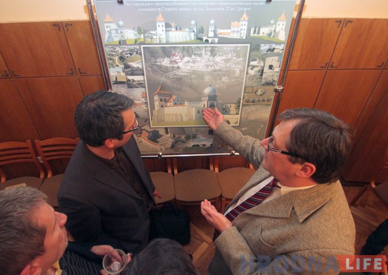 Праблемы аднаўлення палаца Баторыя абмеркавалі на “Сустрэчы сяброў музея” Праблемы аднаўлення палаца Баторыя абмеркавалі на “Сустрэчы сяброў музея”