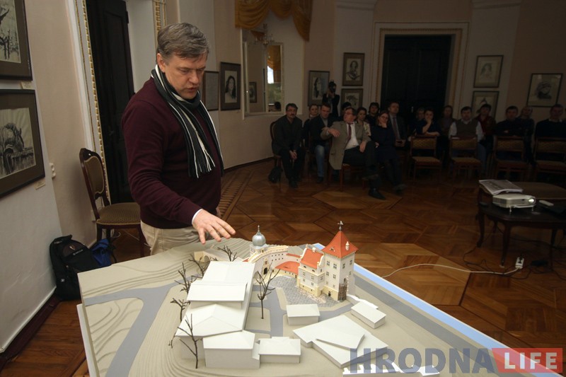 Праблемы аднаўлення палаца Баторыя абмеркавалі на “Сустрэчы сяброў музея” Праблемы аднаўлення палаца Баторыя абмеркавалі на “Сустрэчы сяброў музея”