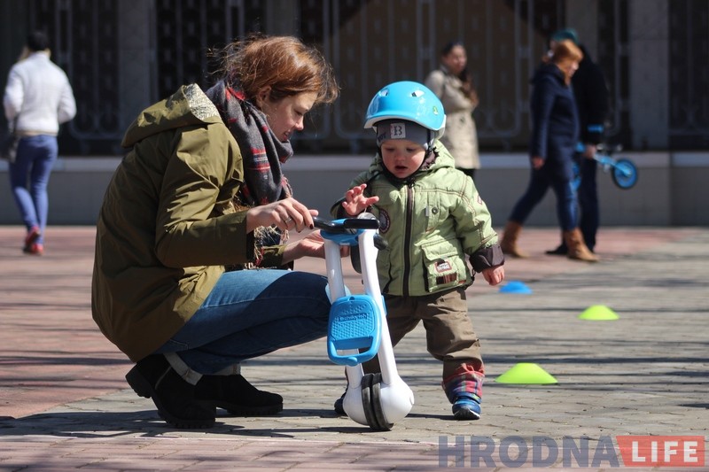 Маленькіх гродзенцаў i iх бацькоў запрашаюць пазнаёміцца з бегавеламі