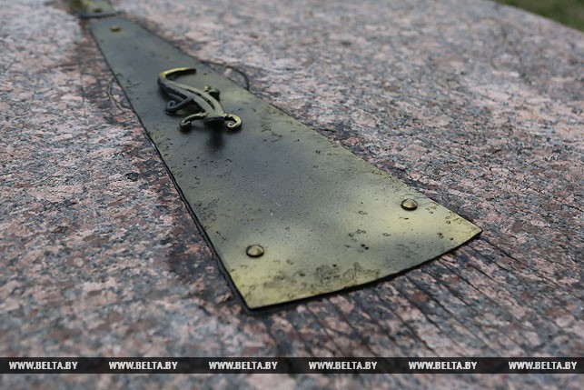 На Аўгустоўскім канале адкрылі адноўлены 200-гадовы сонечны гадзіннік