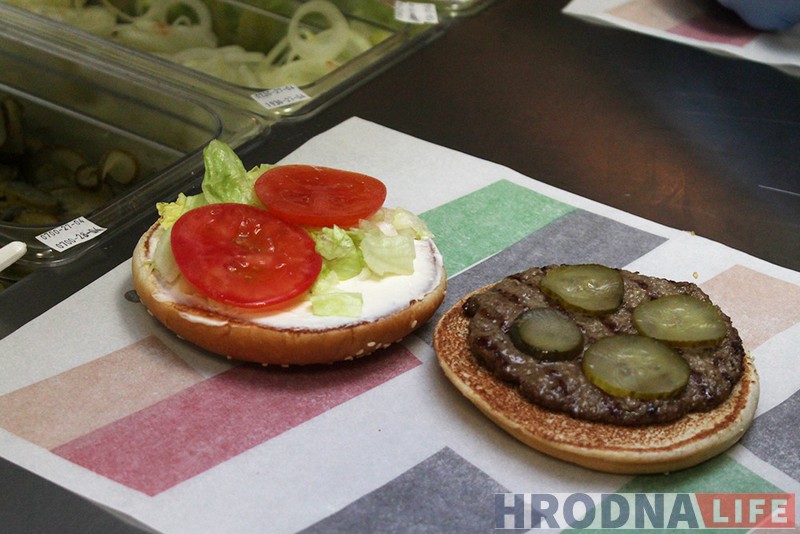 Першы, але не апошні. У Гродне ўрачыста адкрылі Burger King Першы, але не апошні. У Гродне ўрачыста адкрылі Burger King