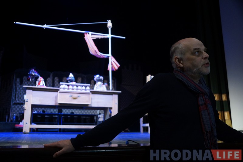 Як мужык цара “обмакулил, омманул” раскажуць “па-архангельску” ў Тэатры лялек