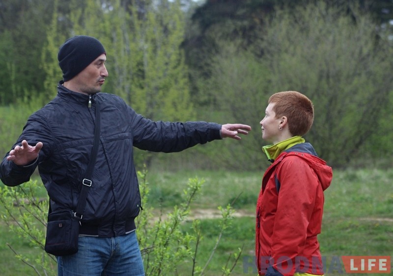 У Гродне на Вiшняўцы ўдзельніца шоў "Горад" распавяла аб спецыялізаванай пляцоўцы для выгула сабак