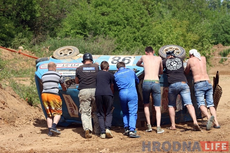 У Гродне праходзіць чэмпіянат краіны па аўтакросе У Гродне праходзіць чэмпіянат краіны па аўтакросе