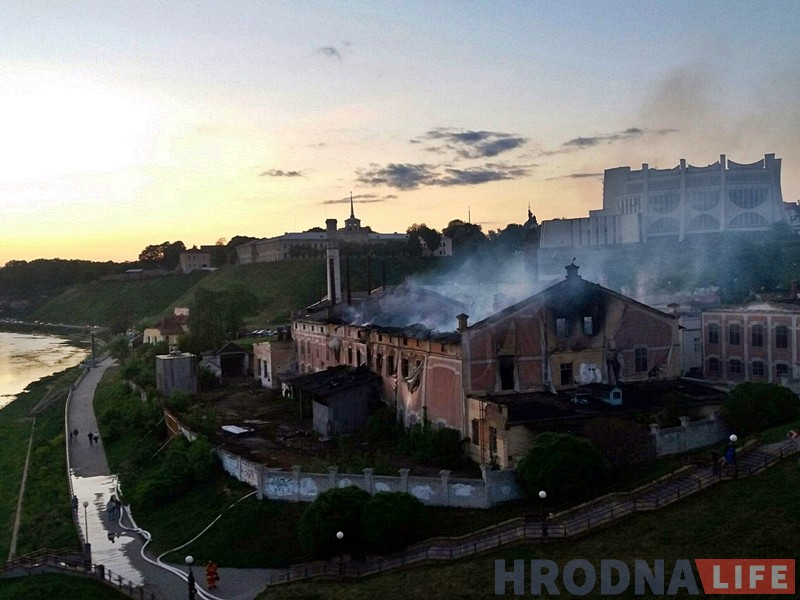 Агонь супраць спадчыны: як Гродзеншчына страчвае ў пажарах каштоўнасць за каштоўнасцю