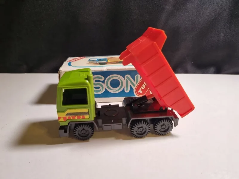 игрушечная машинка фабрики ДИФА Growei из Гродно