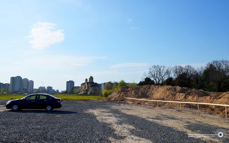 Будпляцоўка каля румлёўскай дубровы: ці ёсць падстава турбавацца? (спойлер: ёсць) Будпляцоўка каля румлёўскай дубровы: ці ёсць падстава турбавацца? (спойлер: ёсць)