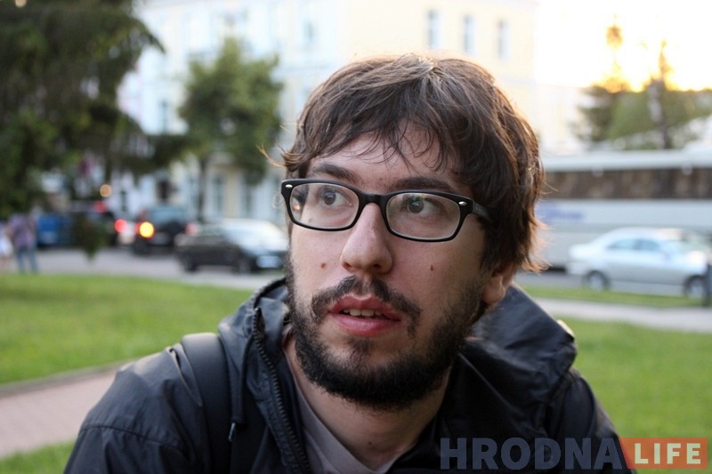 "Мой продак быў гродзенцам". Аргенцінскі журналіст прыехаў у Гродна - на радзіму прадзеда