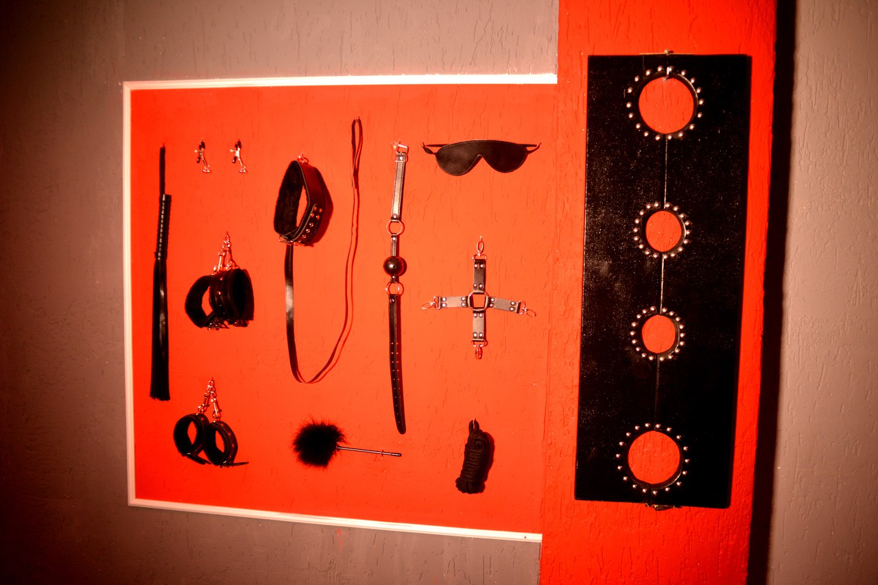 Першая БДСМ студыя адкрылася ў Гродне: ананімнасць наведвальнікаў гарантуецца Першая БДСМ студыя адкрылася ў Гродне: ананімнасць наведвальнікаў гарантуецца