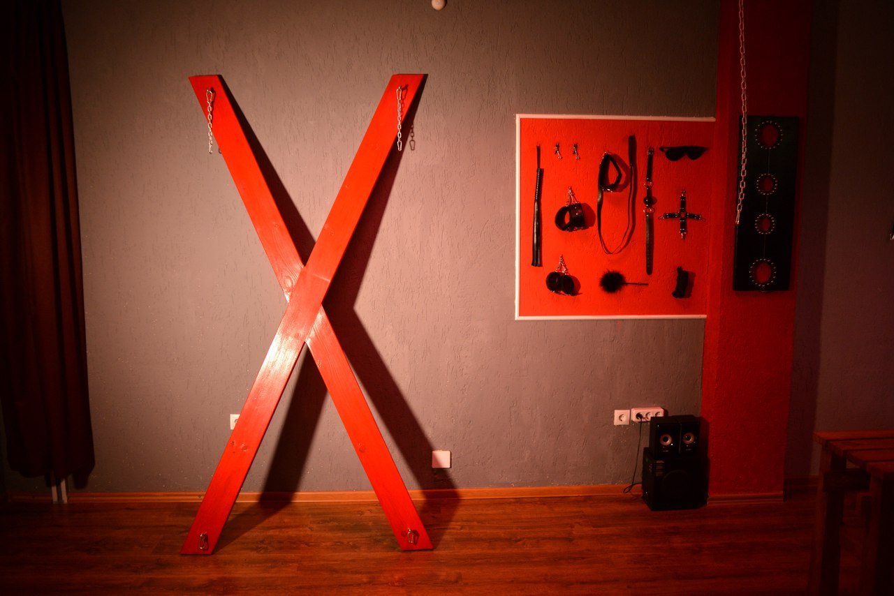 Першая БДСМ студыя адкрылася ў Гродне: ананімнасць наведвальнікаў гарантуецца Першая БДСМ студыя адкрылася ў Гродне: ананімнасць наведвальнікаў гарантуецца