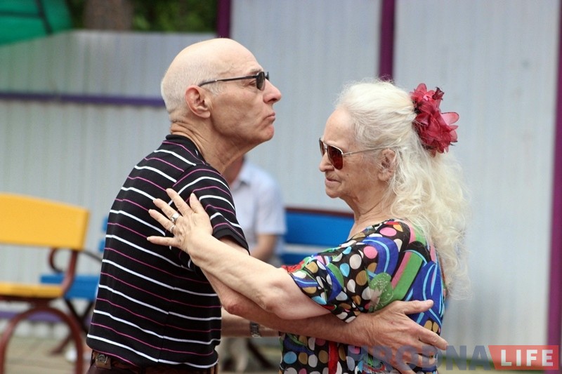 Адпачынак, разгрузка і ўспомніць маладосць. Як нестарэючыя гродзенцы адпачываюць выходнымі